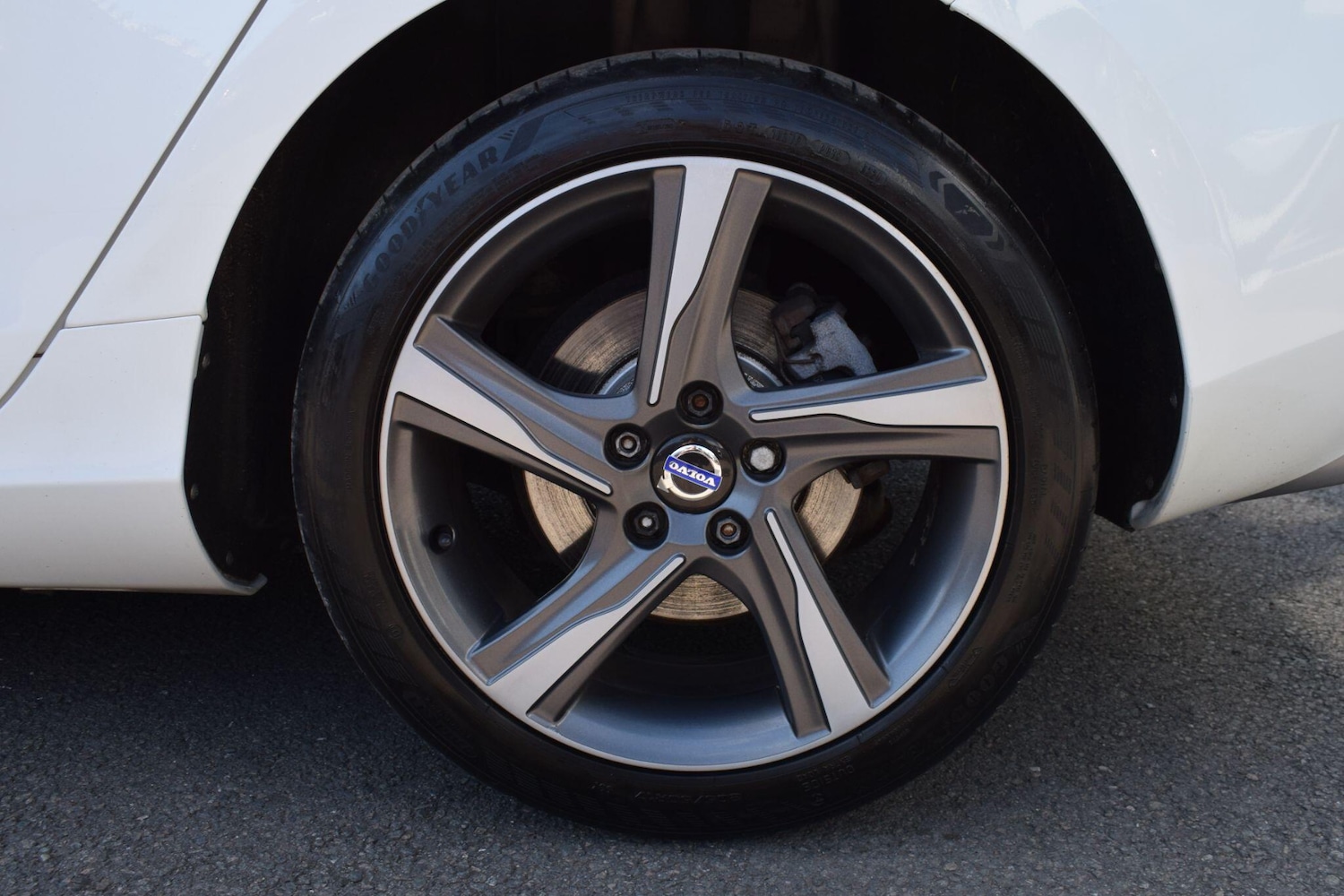 Used Volvo V40 for sale - 78184210: Photo 32