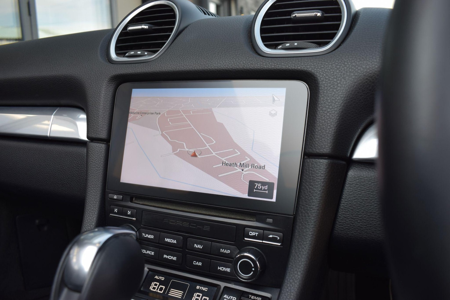 Used Porsche Boxster 2018 for sale - 76823760: Photo 16