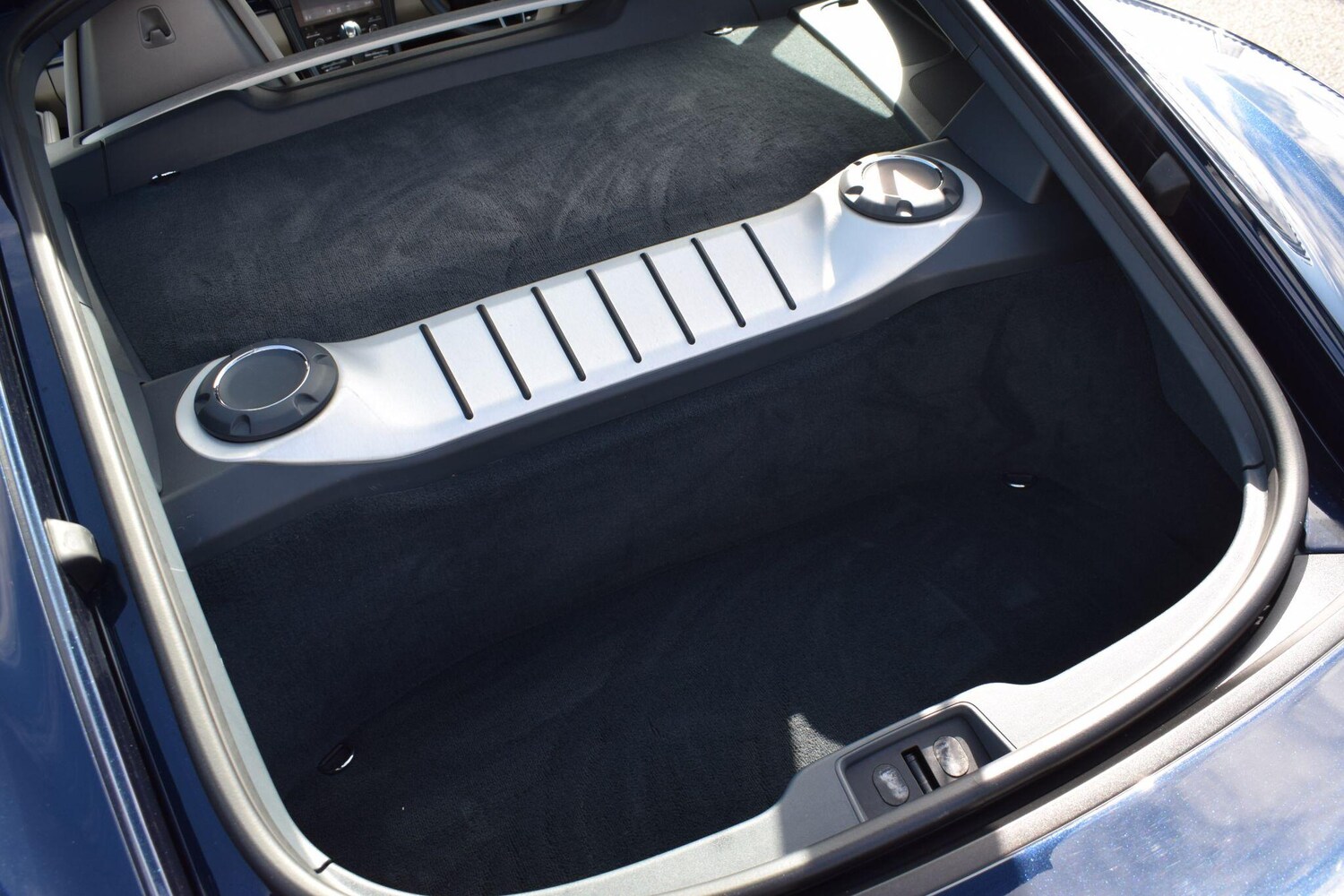 Used Porsche Cayman 2018 for sale - 77411600: Photo 34