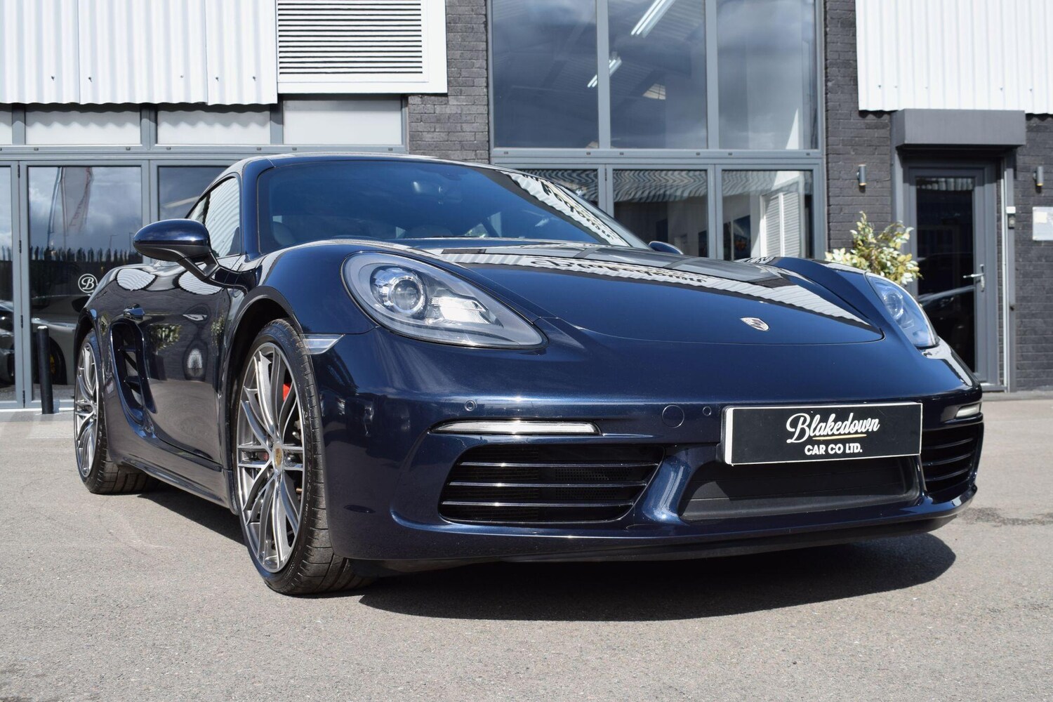 Used Porsche Cayman 2018 for sale - 77411600: Photo 39