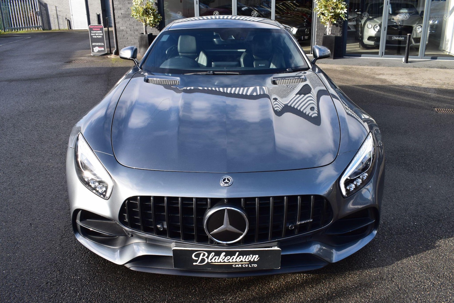 Used Mercedes-Benz AMG GT 2019 for sale - 77400789: Photo 2