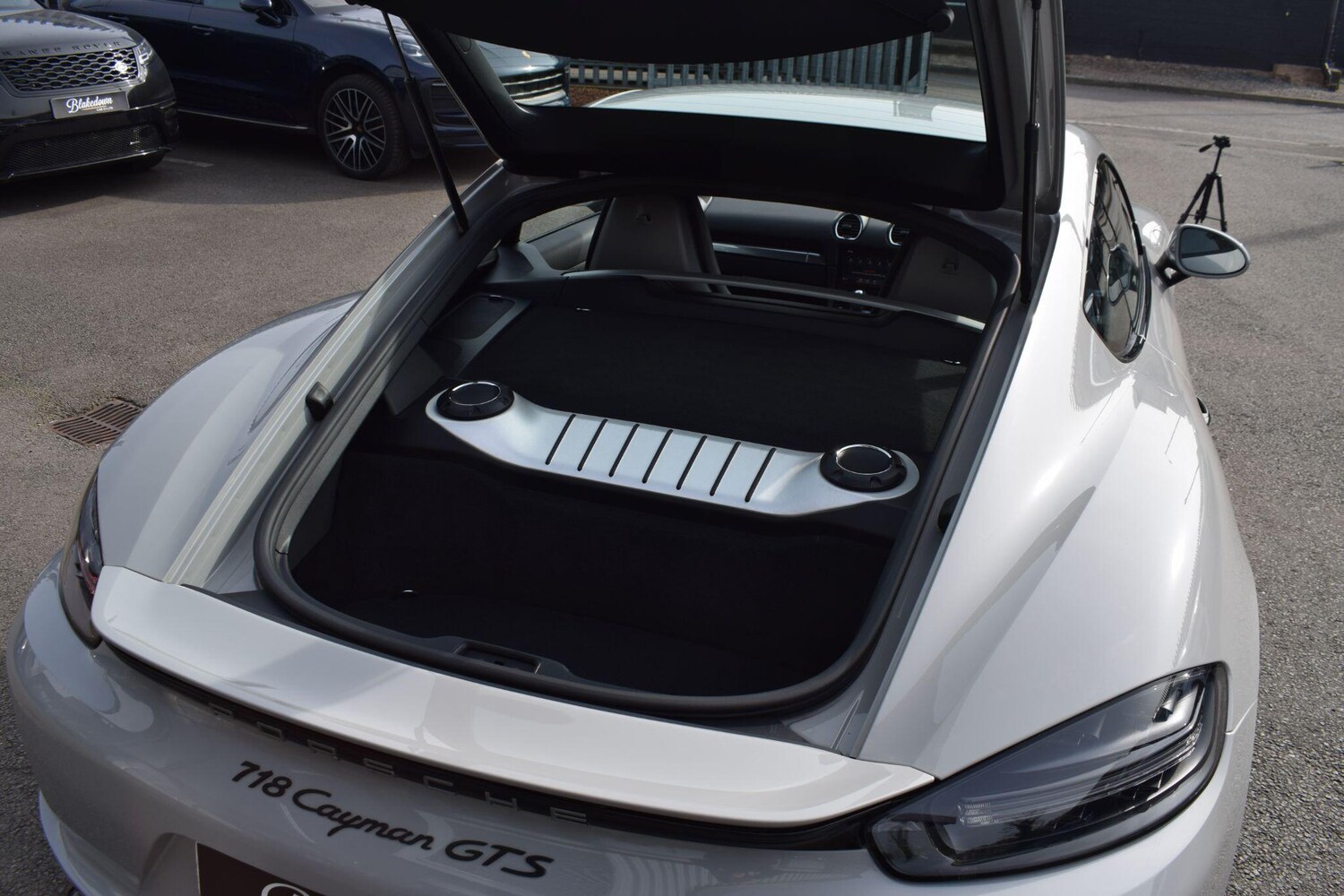 Used Porsche Cayman 2019 for sale - 77977835: Photo 29