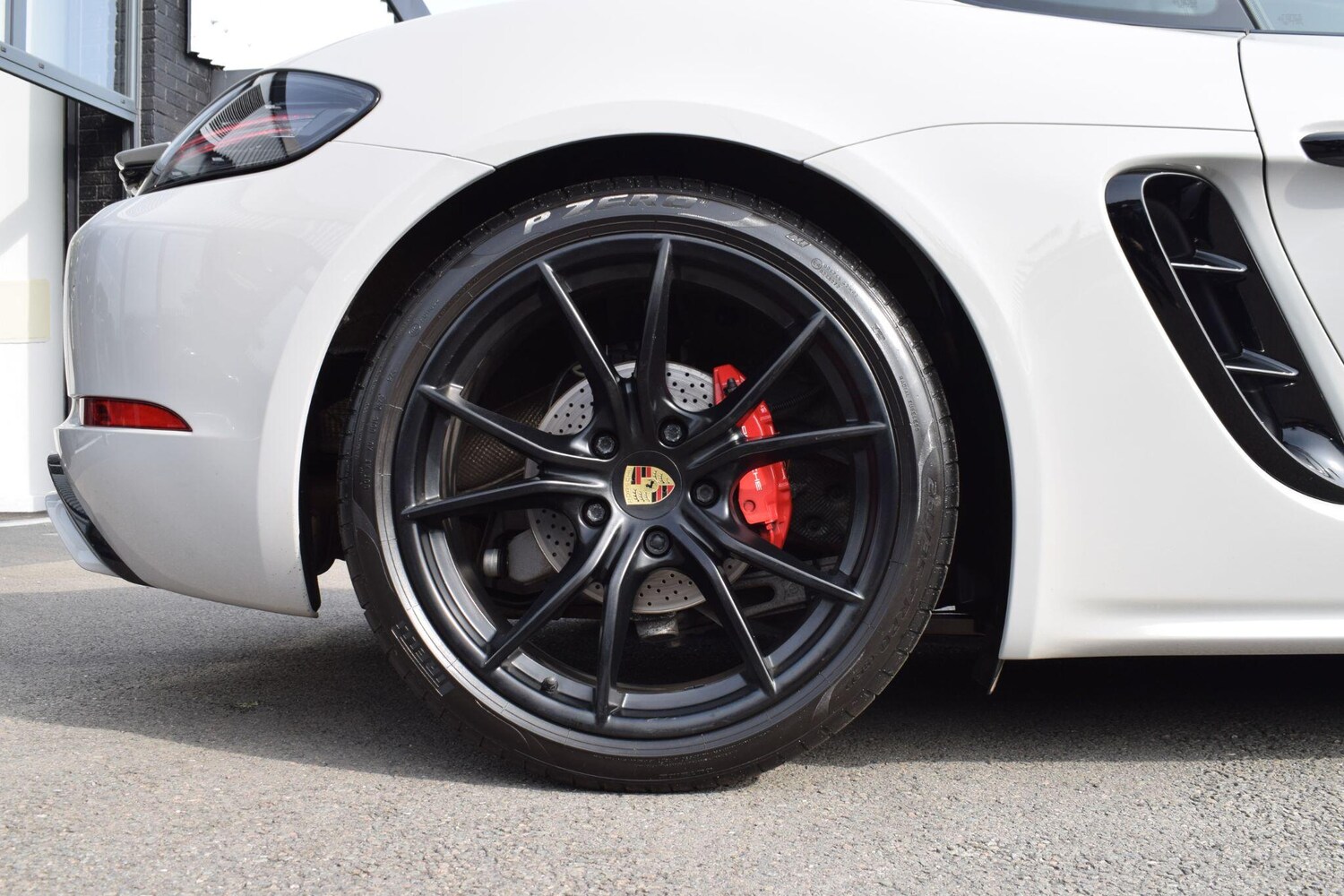 Used Porsche Cayman 2019 for sale - 77977835: Photo 37