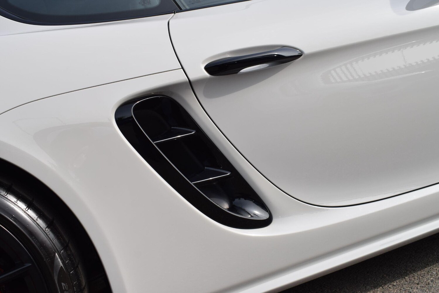 Used Porsche Cayman 2019 for sale - 77977835: Photo 46