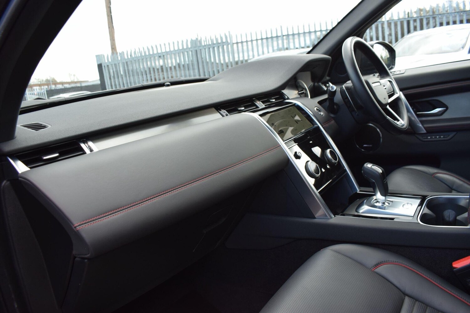 Used Land Rover Discovery Sport for sale - 78115078: Photo 14