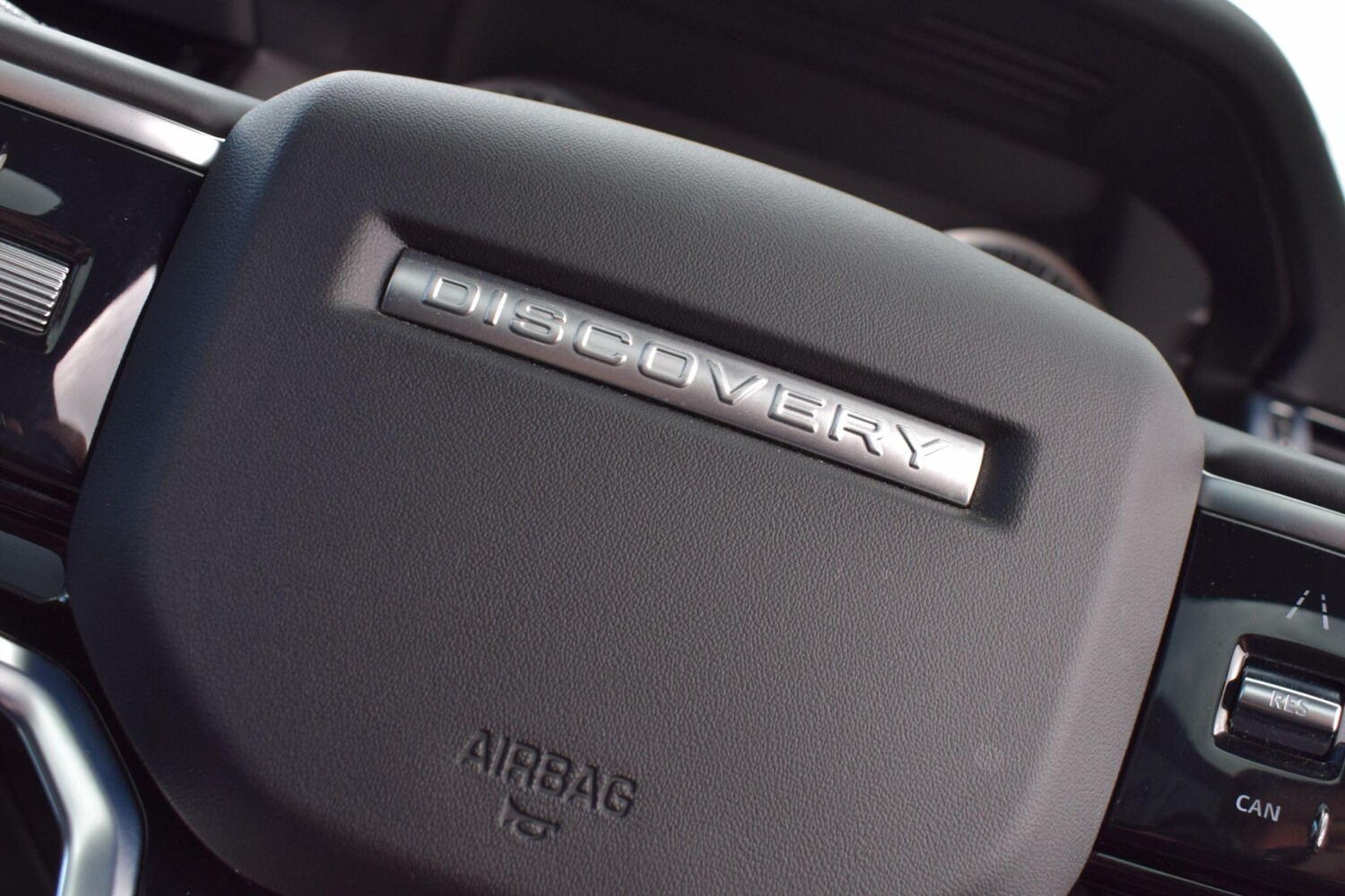 Used Land Rover Discovery Sport for sale - 78115078: Photo 25