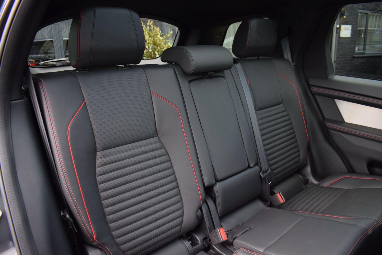 Used Land Rover Discovery Sport for sale - 78115078: Photo 29