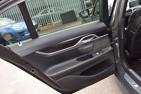 Used BMW 7 Series 2019 for sale - 76247482: Photo 32