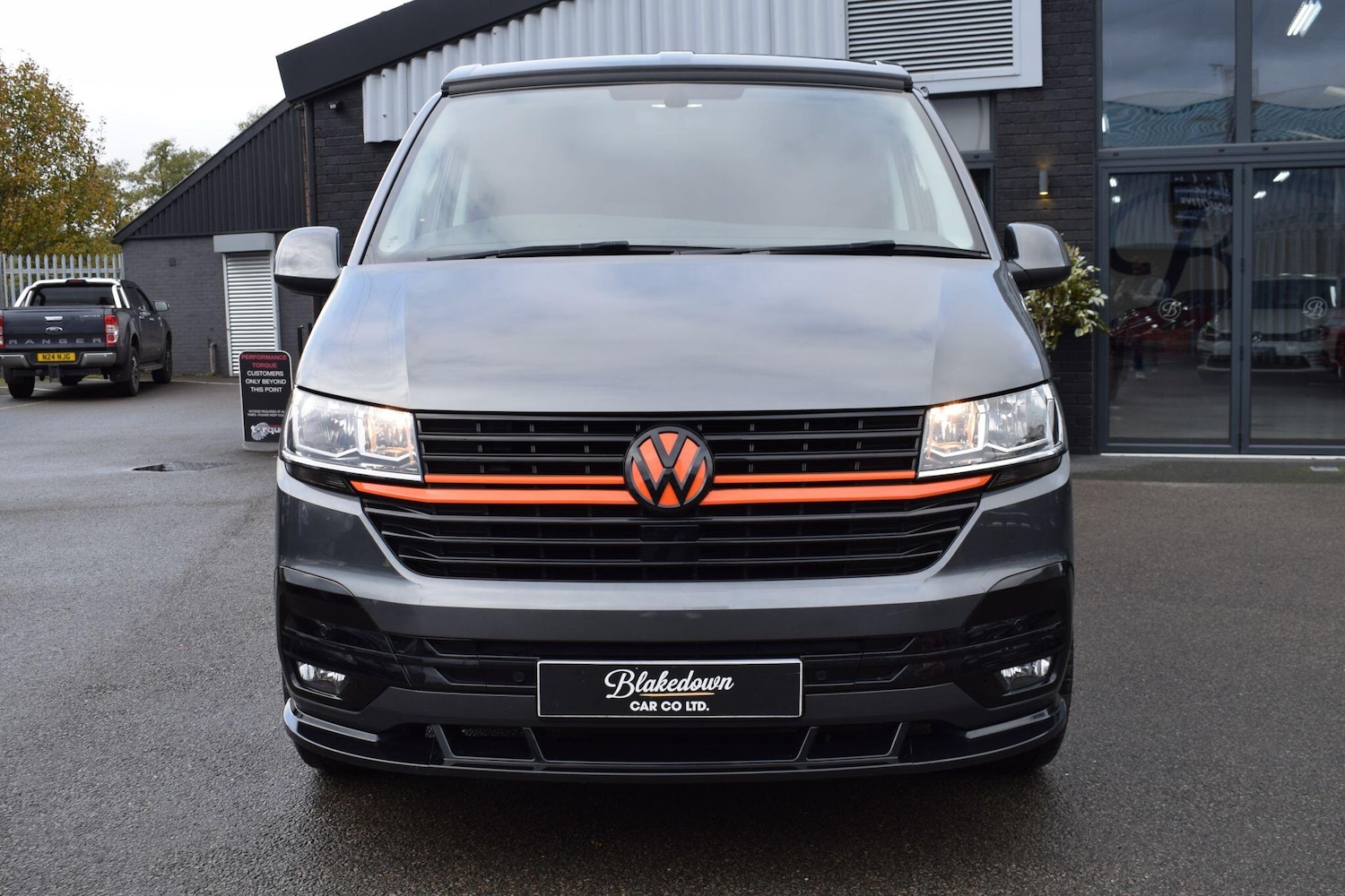 Used Volkswagen Transporter 2020 for sale - 76633320: Photo 2