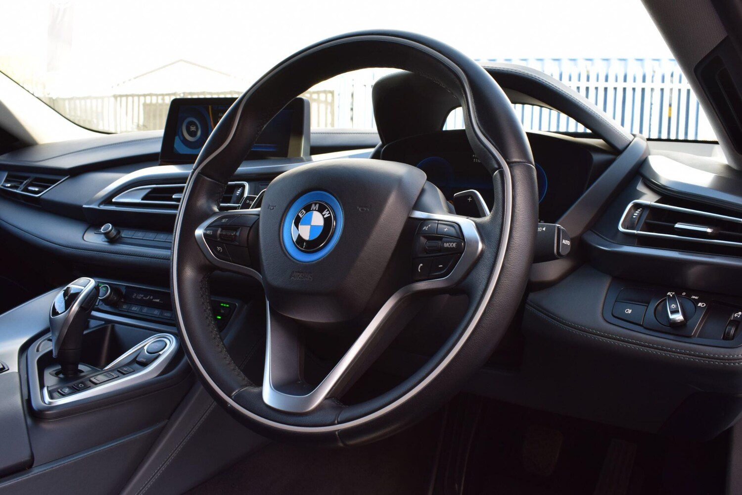 Used BMW i8 2014 for sale - 77839030: Photo 12