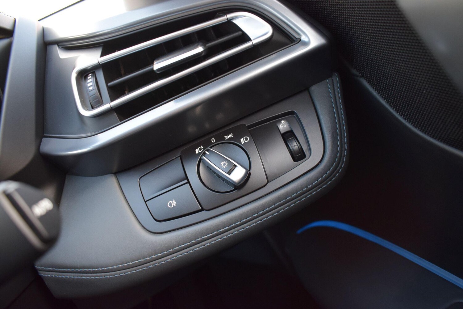 Used BMW i8 2014 for sale - 77839030: Photo 14