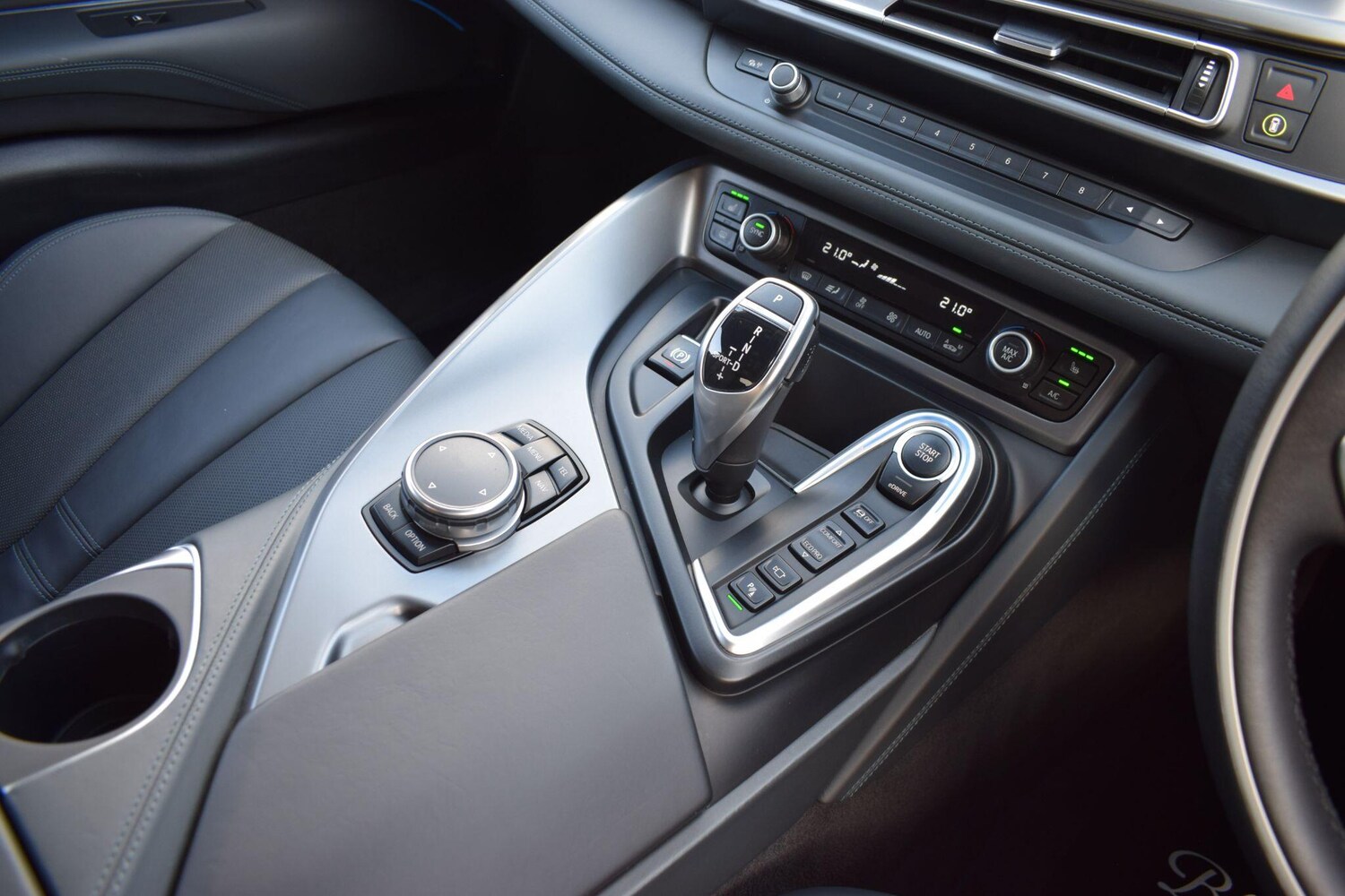 Used BMW i8 2014 for sale - 77839030: Photo 21