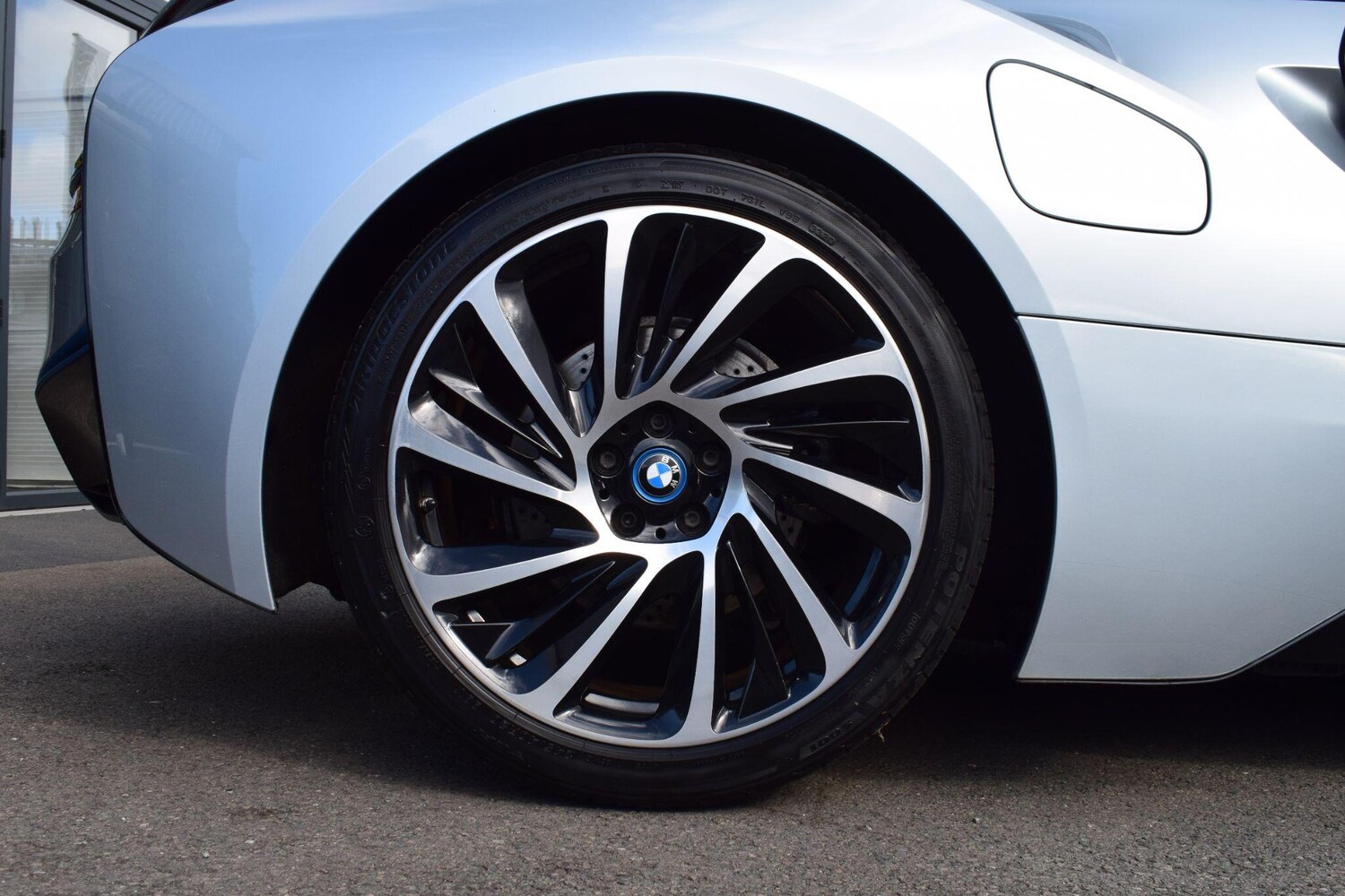 Used BMW i8 2014 for sale - 77839030: Photo 34