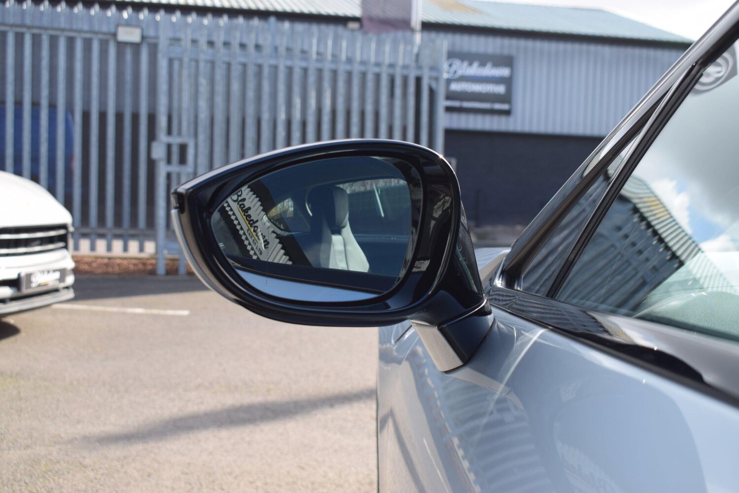 Used BMW i8 2014 for sale - 77839030: Photo 37