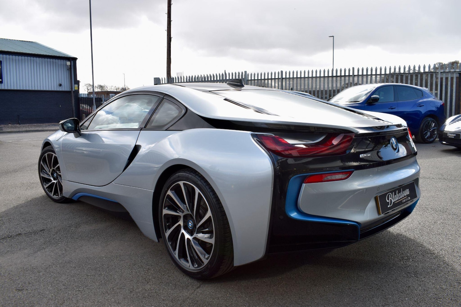 Used BMW i8 2014 for sale - 77839030: Photo 4