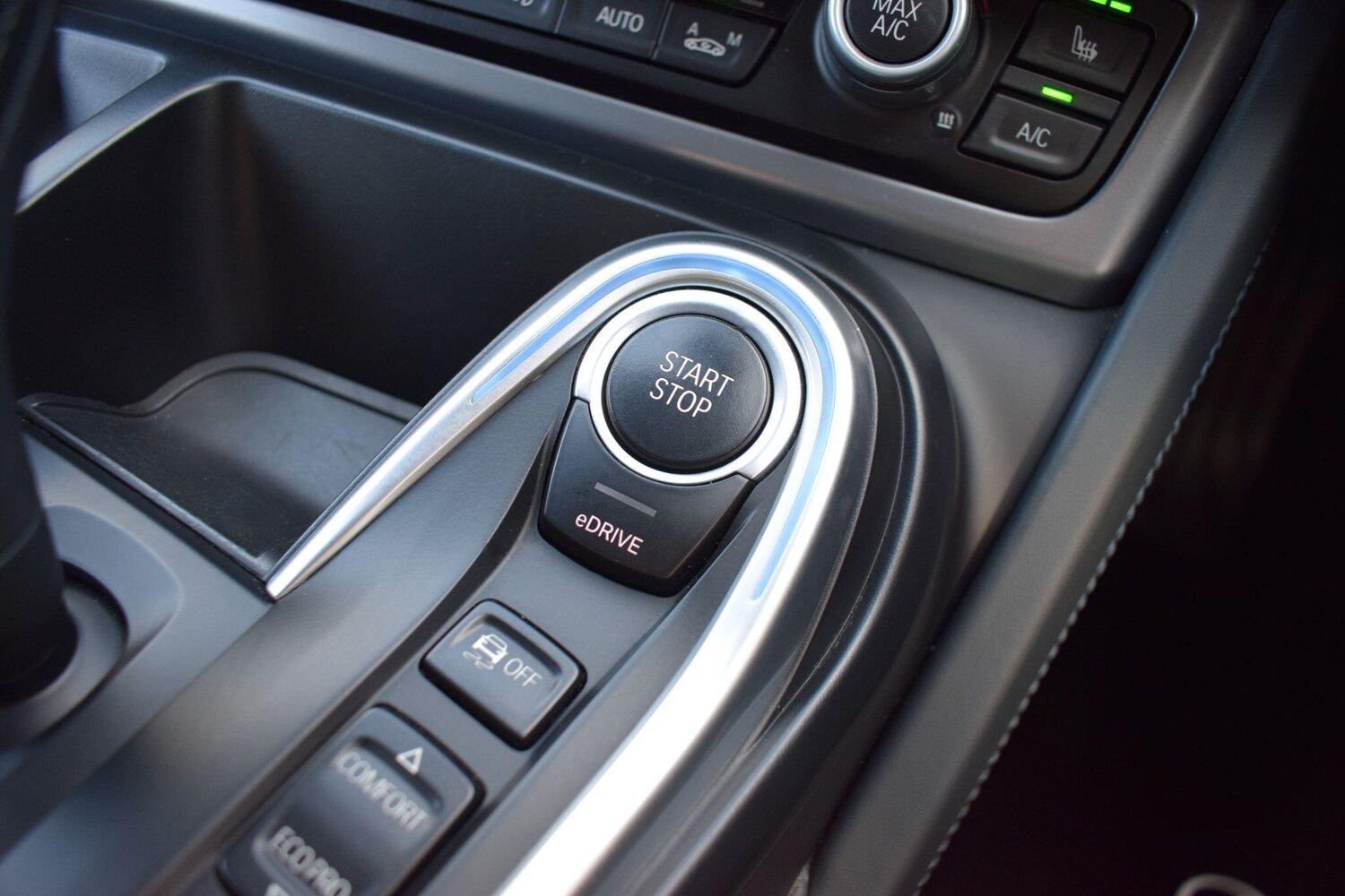 Used BMW i8 2014 for sale - 77839030: Photo 9