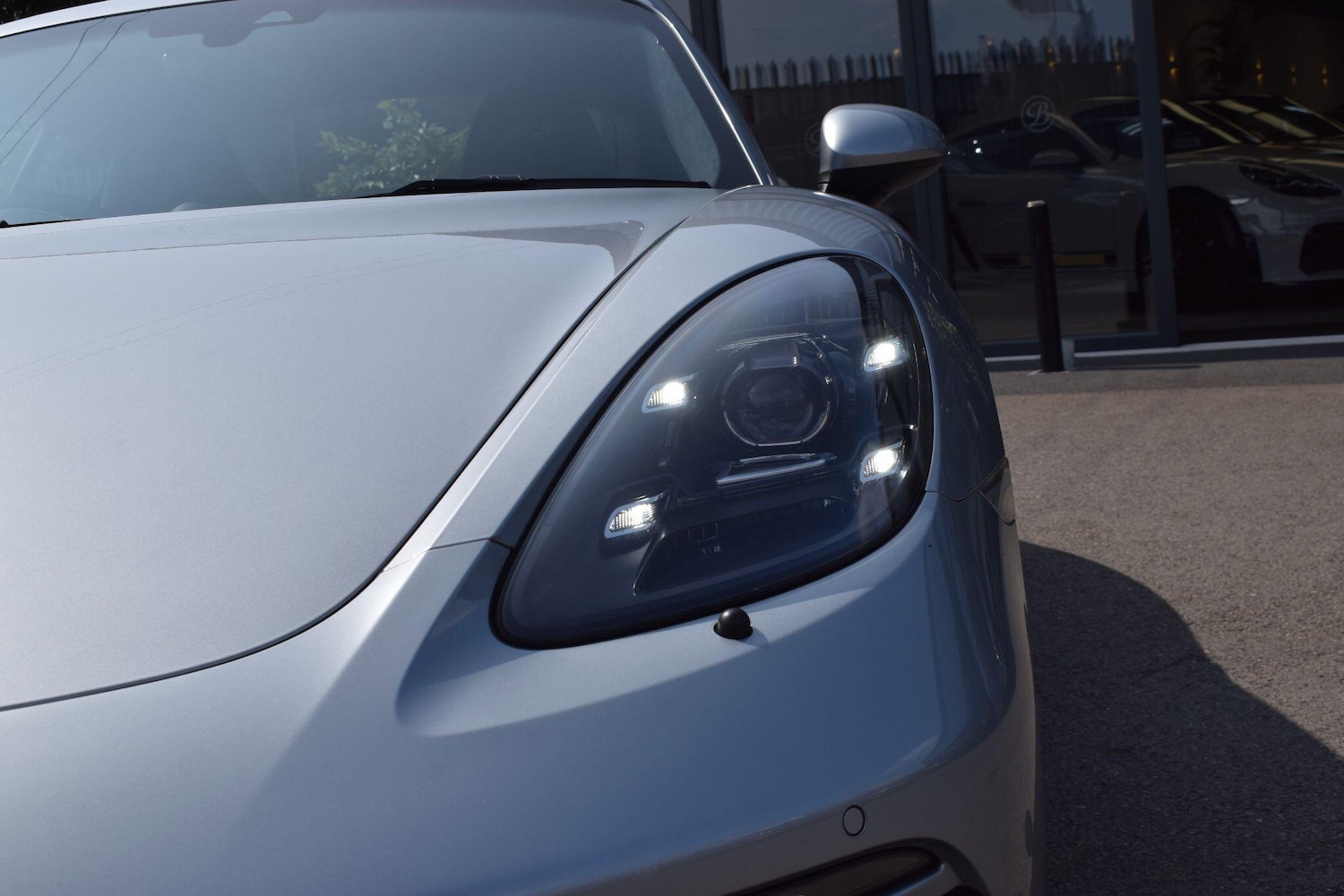 Used Porsche Cayman 2020 for sale - 77155935: Photo 45