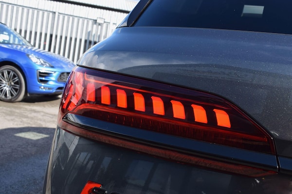Used Audi SQ7 2021 for sale - 76136016: Photo 46
