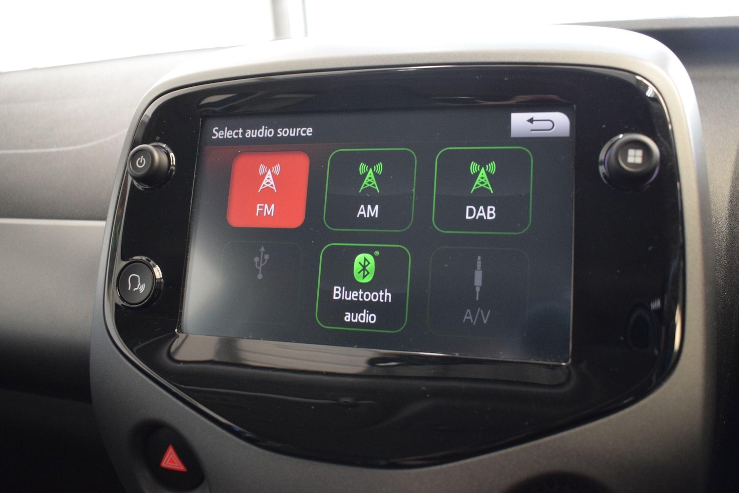 Used Toyota AYGO 2019 for sale - 77060351: Photo 15