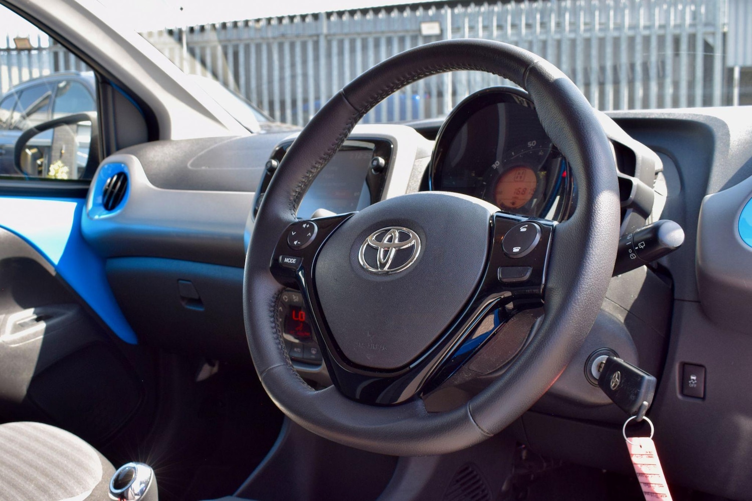 Used Toyota AYGO 2019 for sale - 77060351: Photo 8