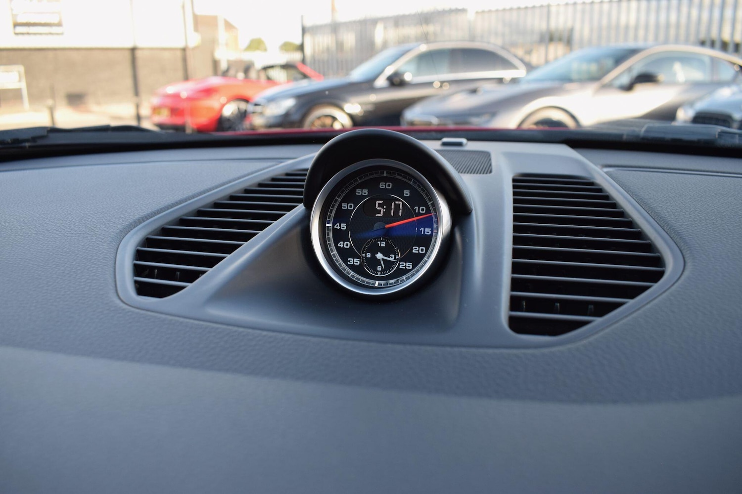 Used Porsche 911 2017 for sale - 76136249: Photo 24