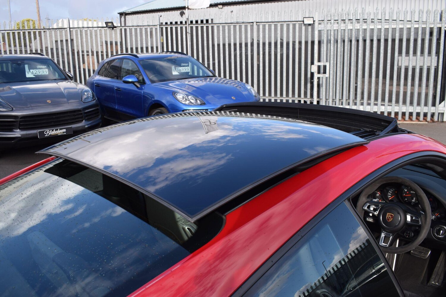 Used Porsche 911 2017 for sale - 76136249: Photo 37