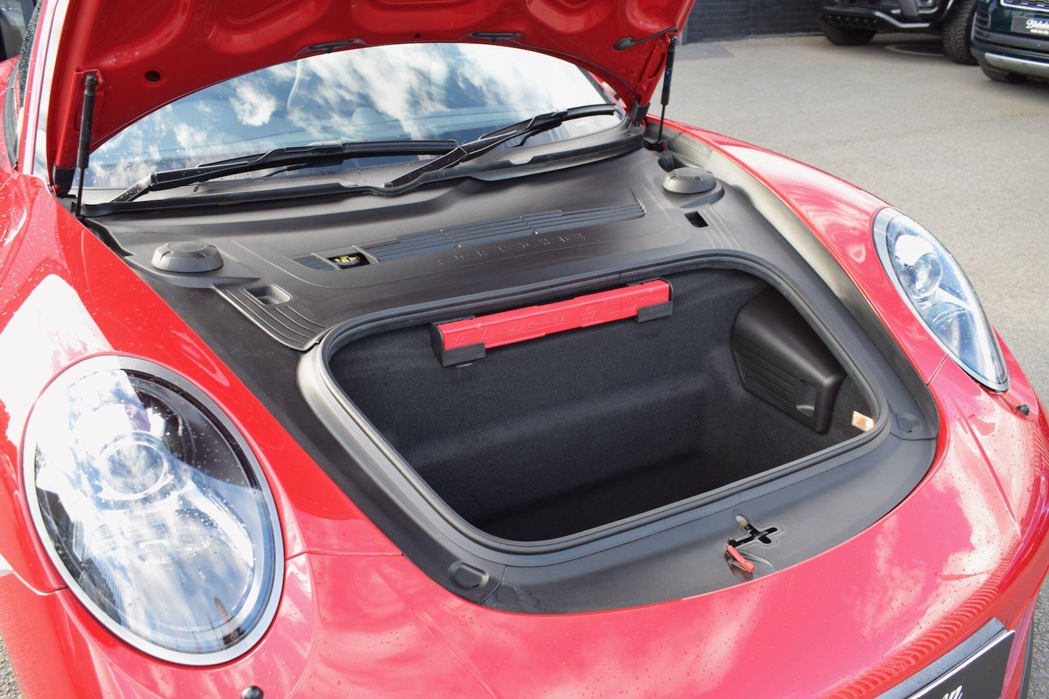 Used Porsche 911 2017 for sale - 76136249: Photo 40