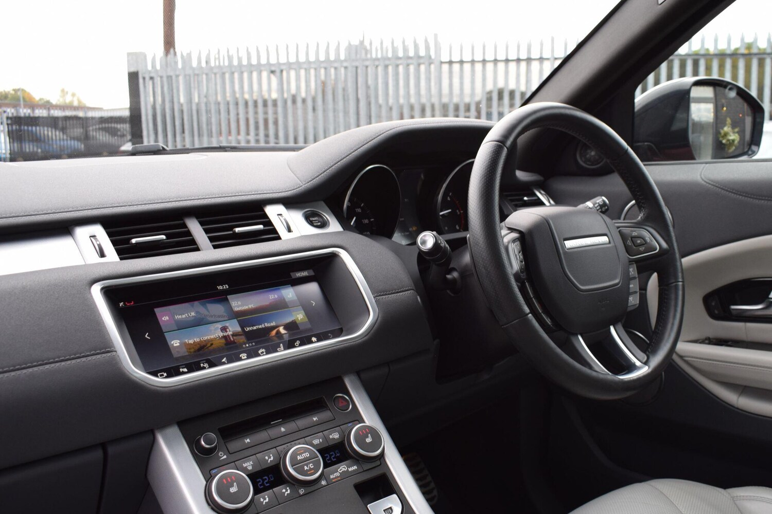 Used Land Rover Range Rover Evoque 2016 for sale - 76349028: Photo 10