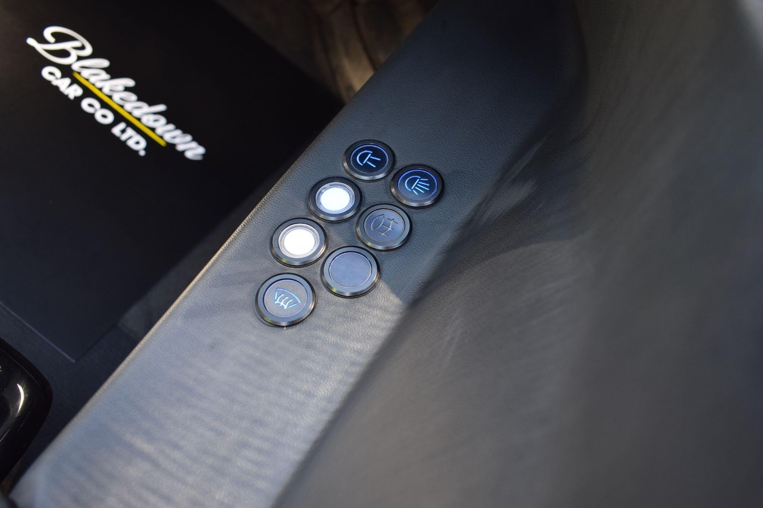 Used Zenos E10 2015 for sale - 78204979: Photo 12