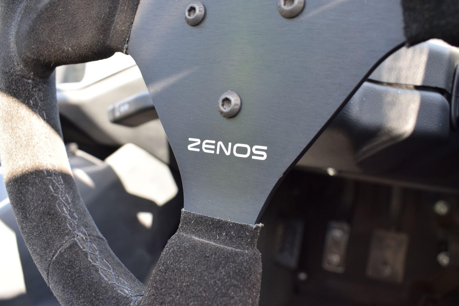 Used Zenos E10 2015 for sale - 78204979: Photo 17