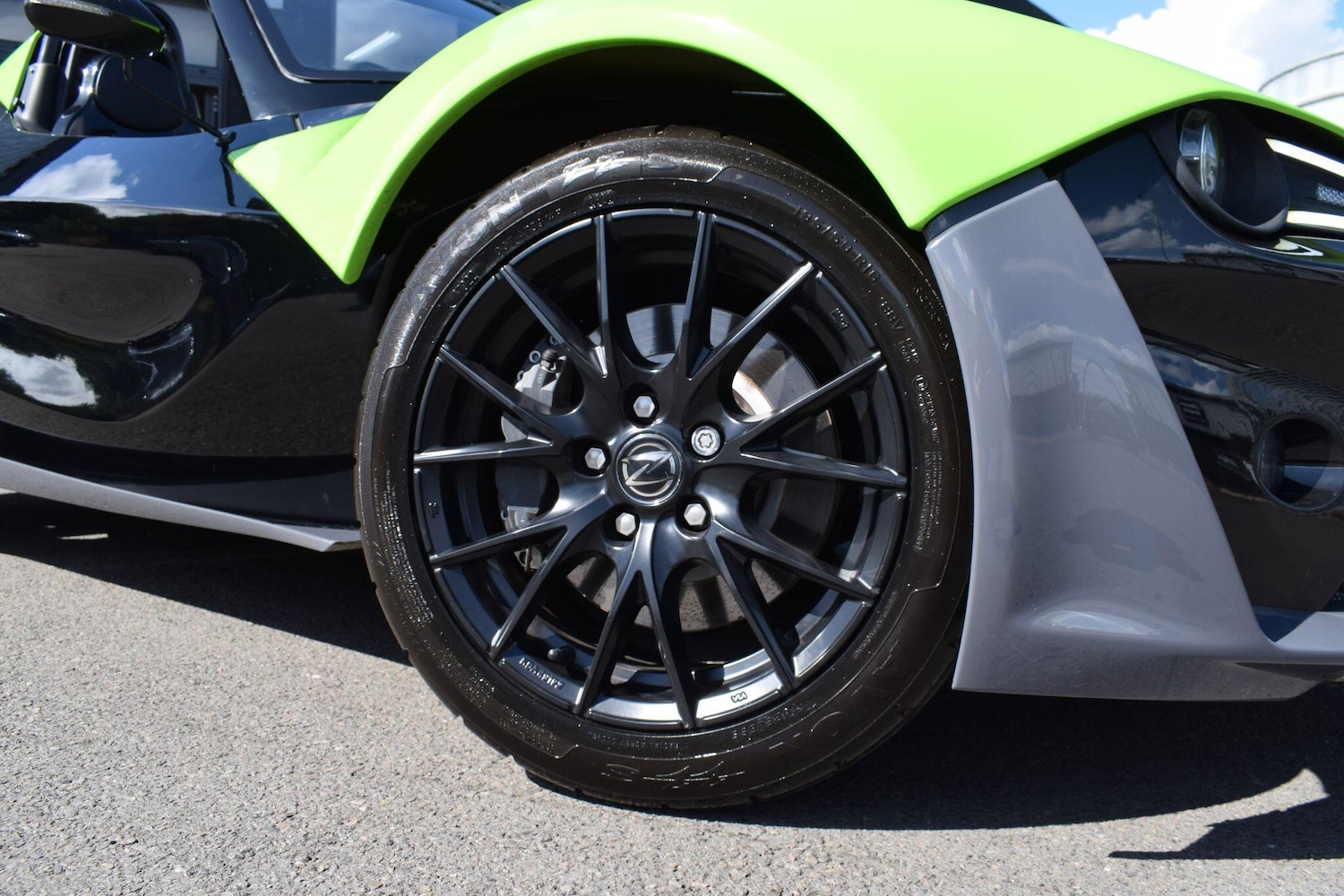 Used Zenos E10 2015 for sale - 78204979: Photo 21