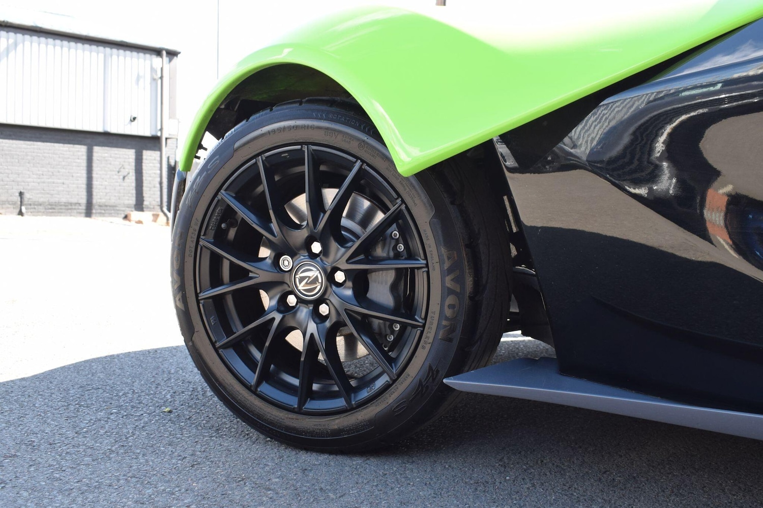 Used Zenos E10 2015 for sale - 78204979: Photo 23