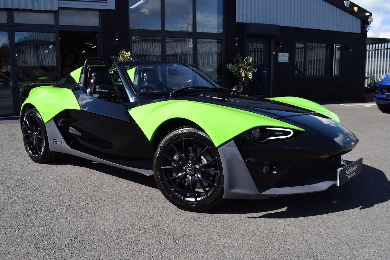 Used Zenos E10 2015 for sale - 78204979: Photo 3