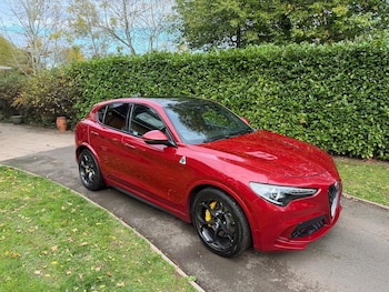 Used Alfa Romeo Stelvio 2020 for sale - 76423208: Photo