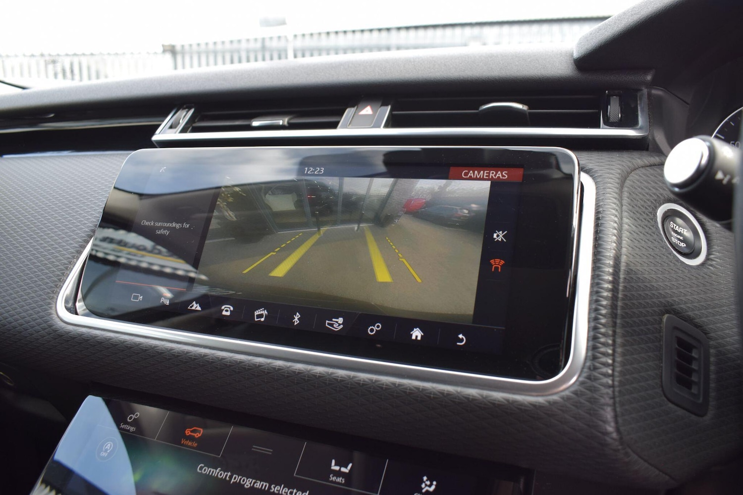 Used Land Rover Range Rover Velar 2018 for sale - 77704979: Photo 15