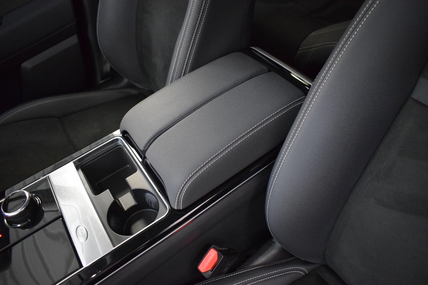 Used Land Rover Range Rover Velar 2018 for sale - 77704979: Photo 22