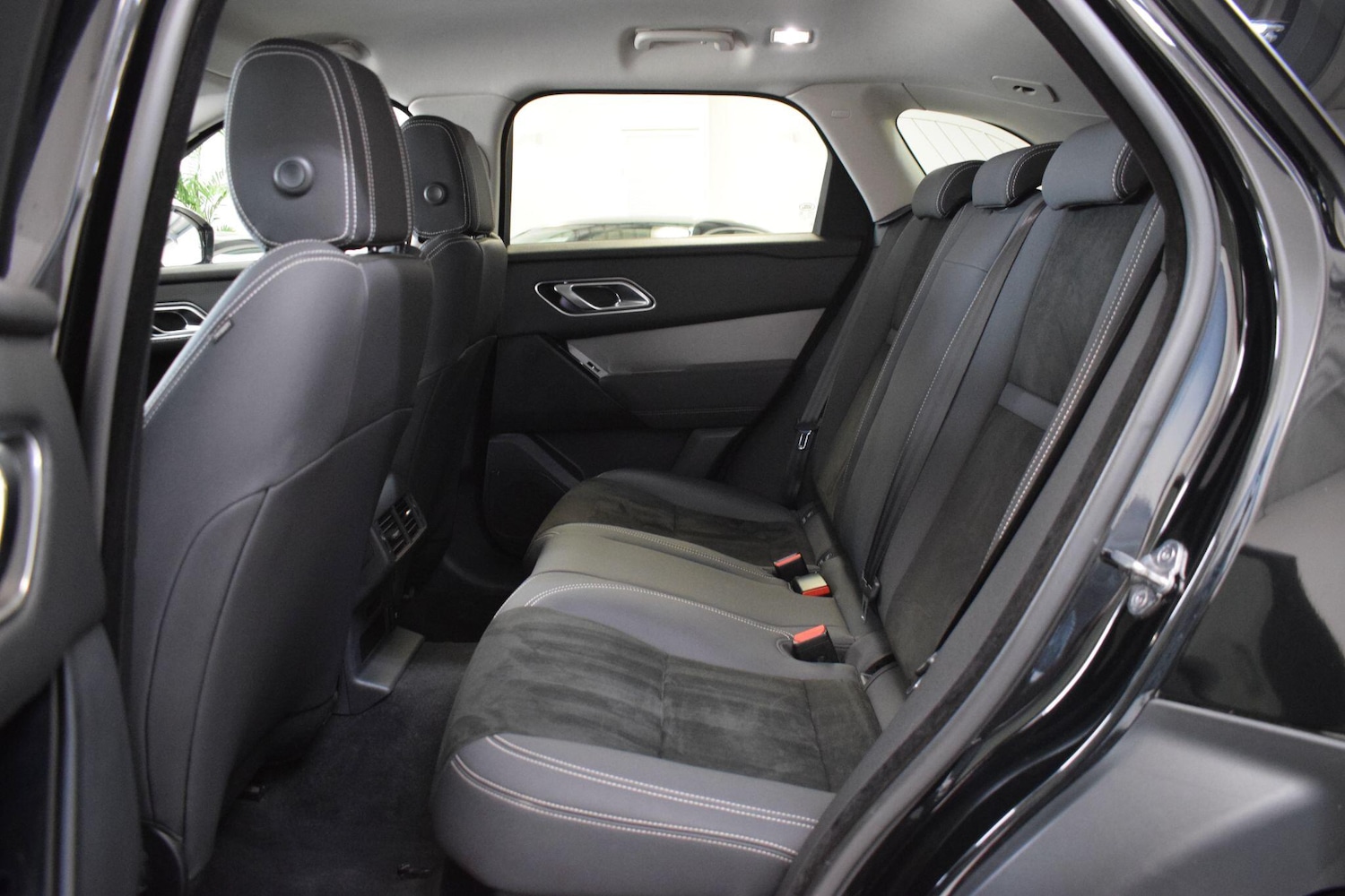 Used Land Rover Range Rover Velar 2018 for sale - 77704979: Photo 24