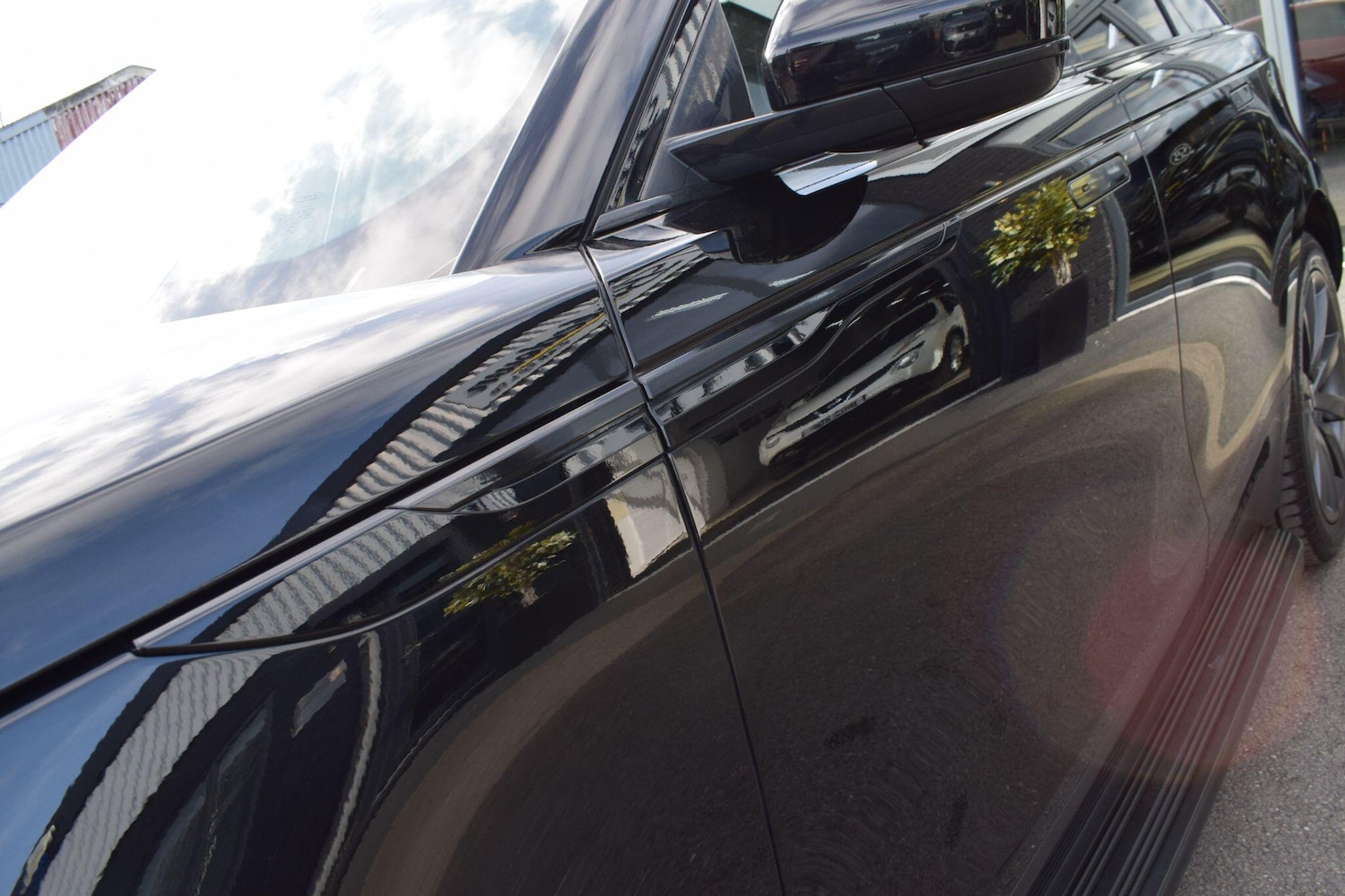 Used Land Rover Range Rover Velar 2018 for sale - 77704979: Photo 32