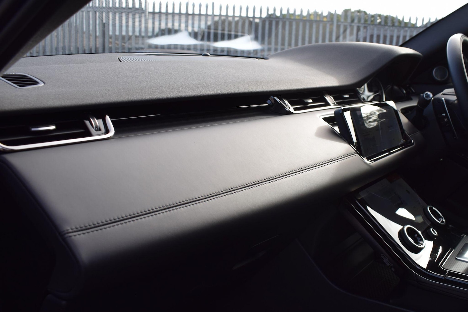 Used Land Rover Range Rover Evoque 2022 for sale - 76425559: Photo 10