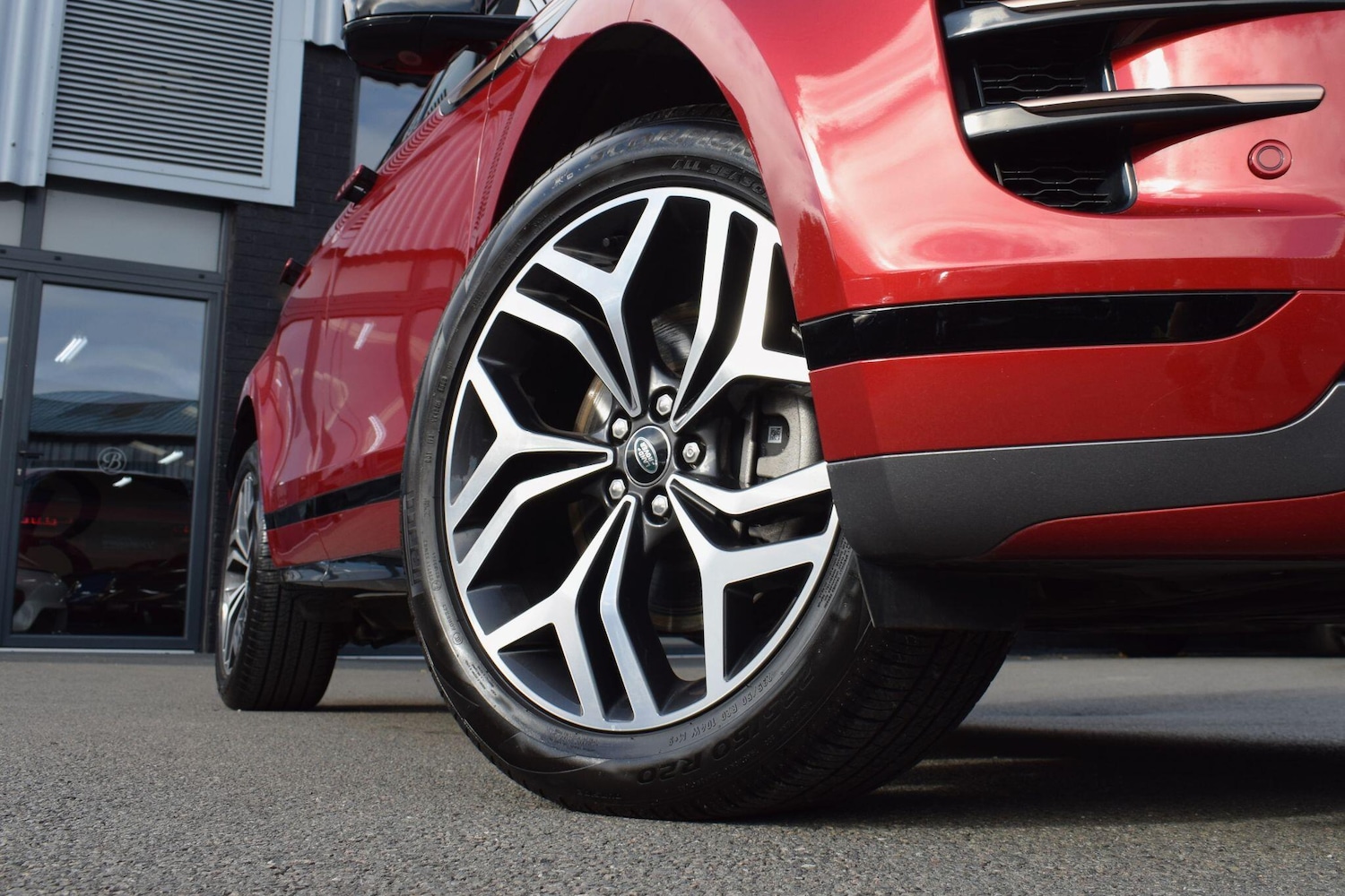 Used Land Rover Range Rover Evoque 2022 for sale - 76425559: Photo 31