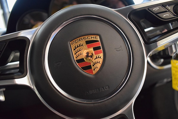 Used Porsche 718 Cayman 2021 for sale - 76095111: Photo 12