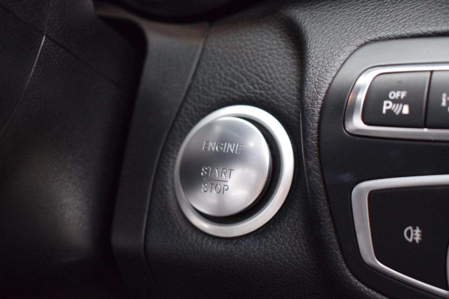 Used Mercedes-Benz C Class 2018 for sale - 76765592: Photo 19