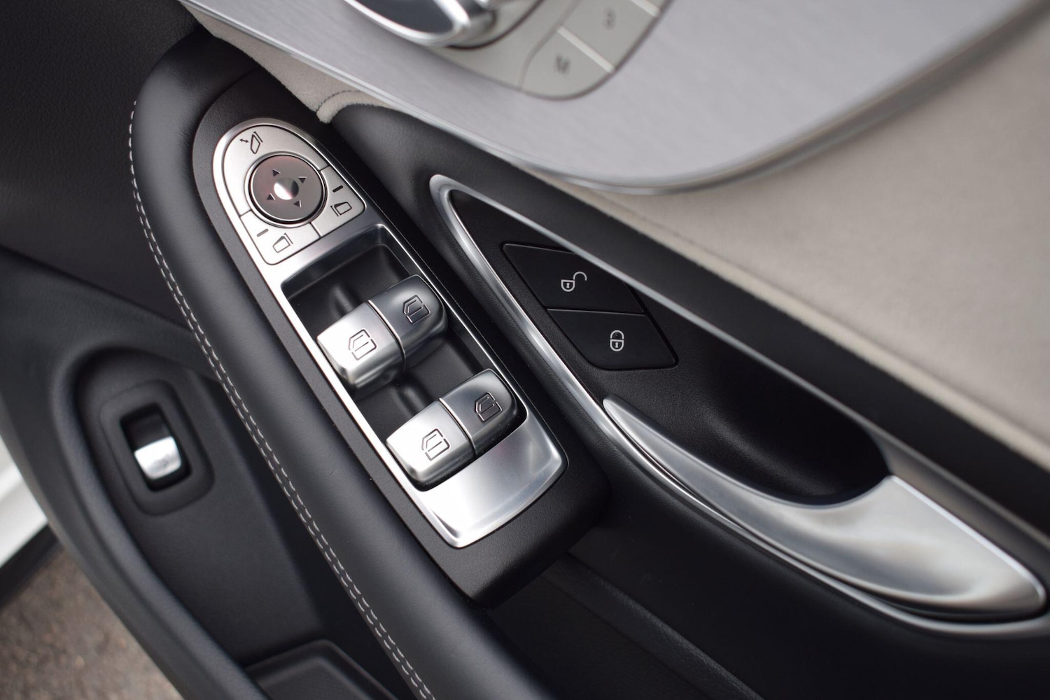 Used Mercedes-Benz C Class 2018 for sale - 76765592: Photo 22