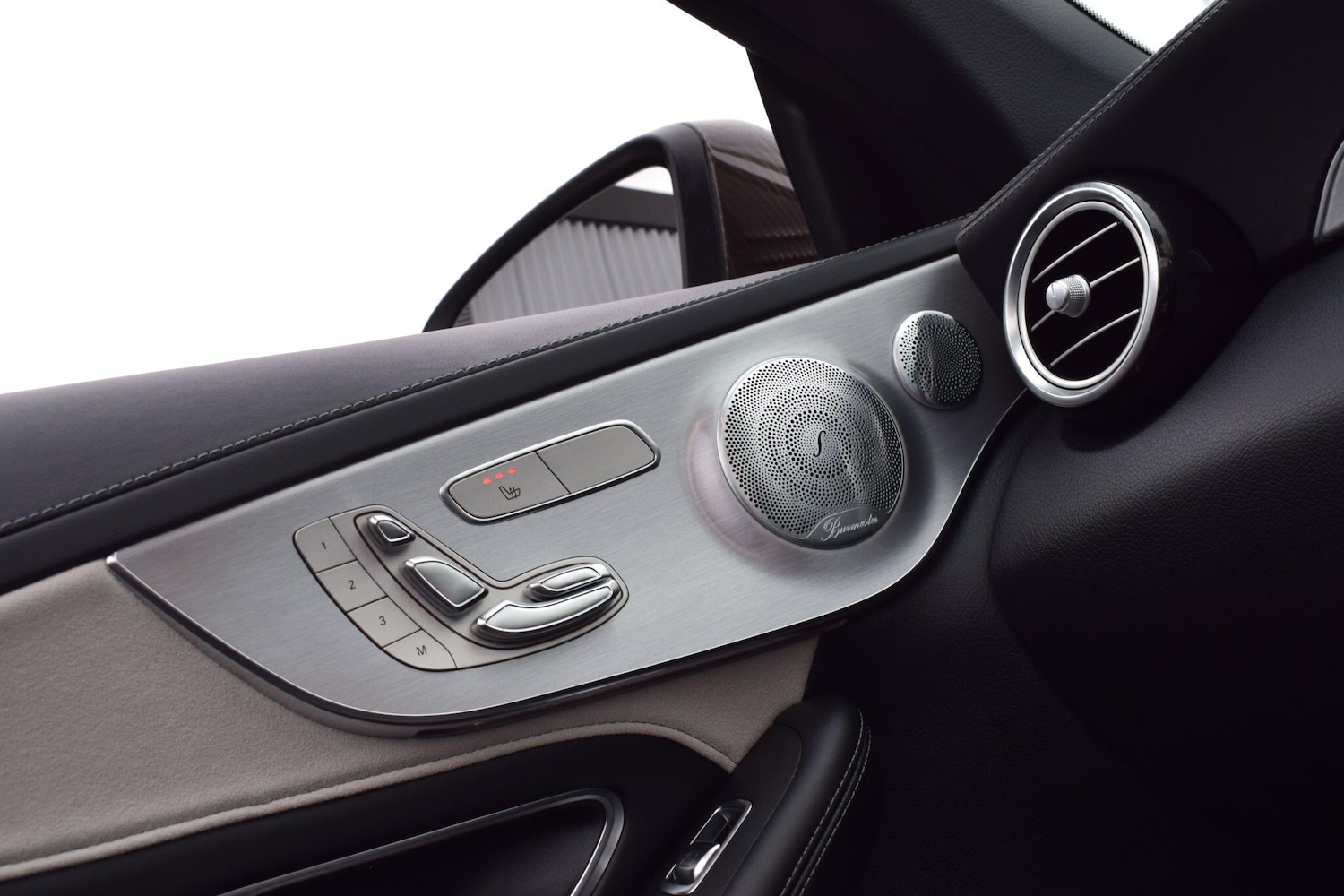 Used Mercedes-Benz C Class 2018 for sale - 76765592: Photo 29