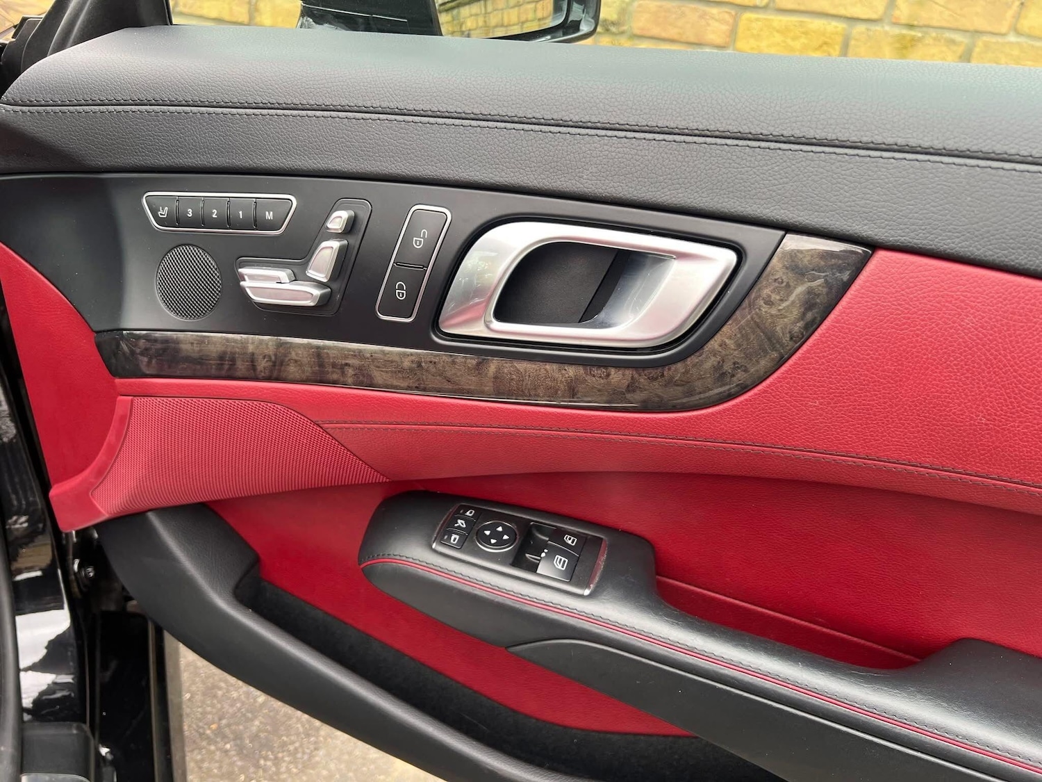 Used Mercedes-Benz SL for sale - 78135509: Photo 8