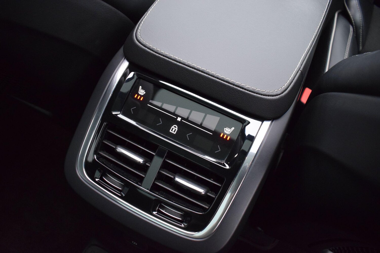 Used Volvo XC90 for sale - 77511343: Photo 30