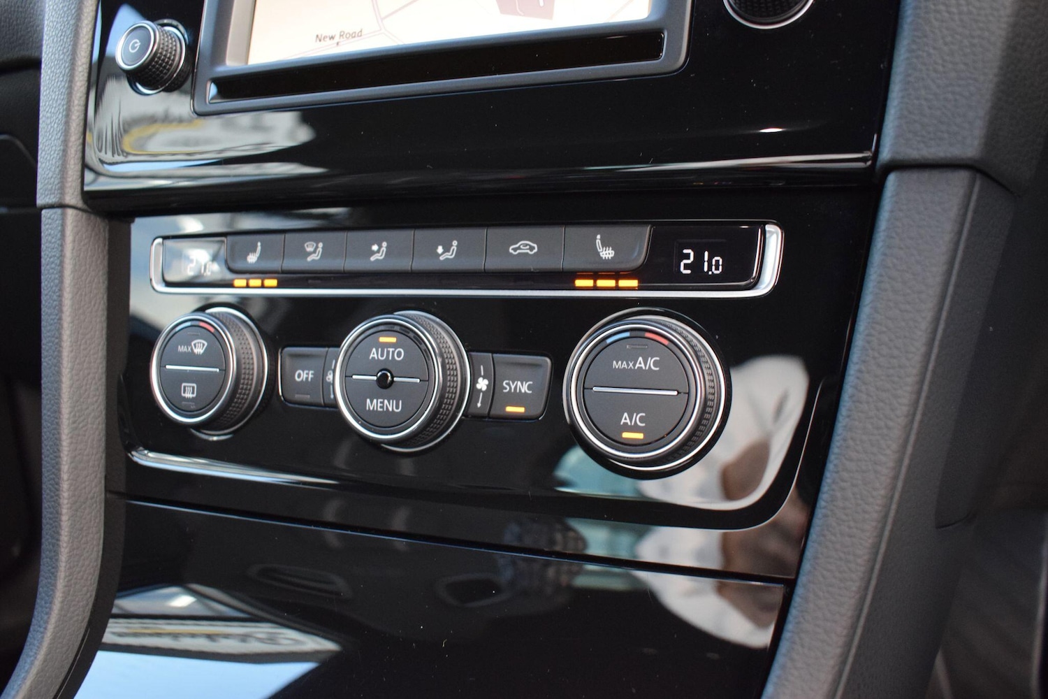 Used Volkswagen Golf for sale - 77060179: Photo 18