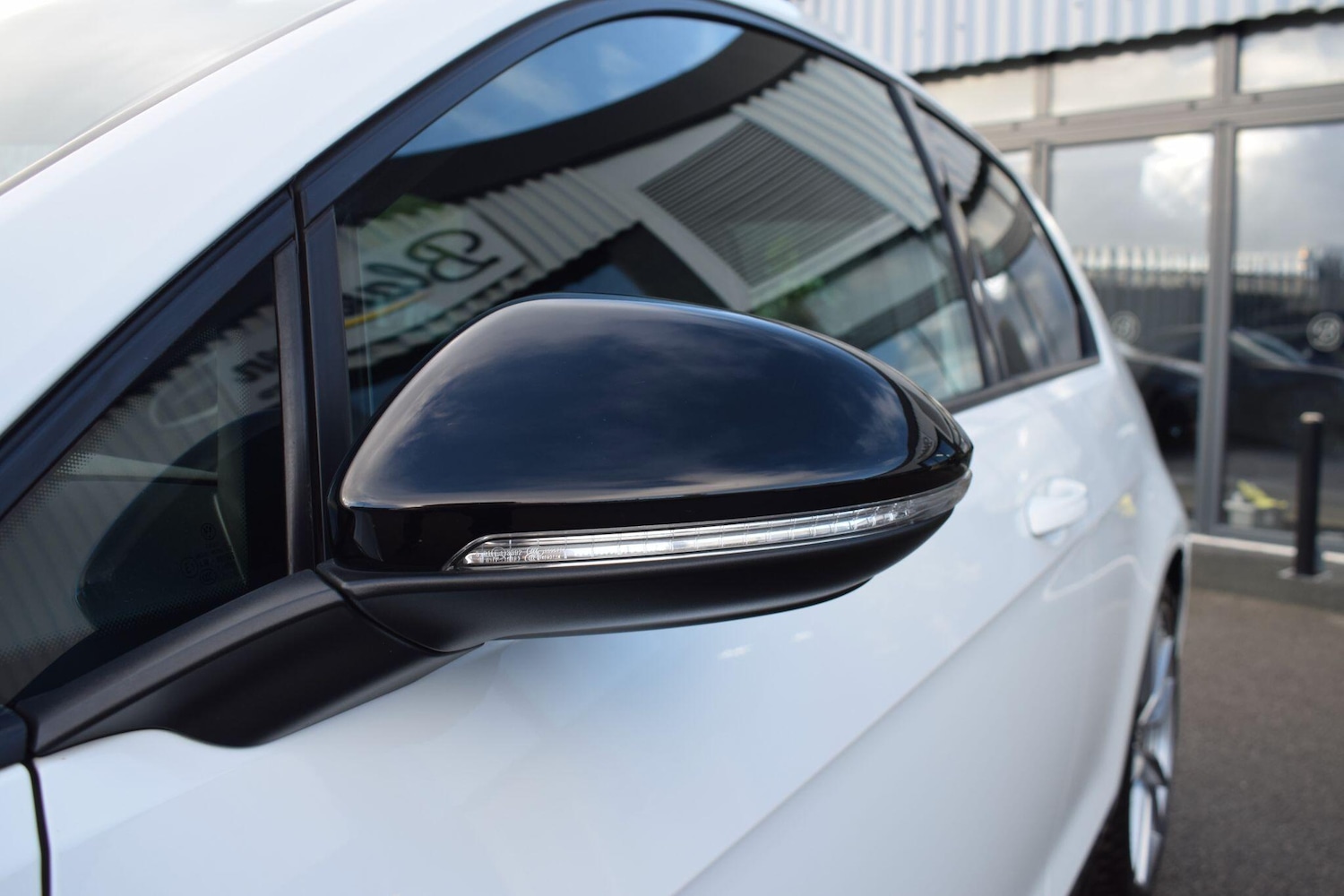 Used Volkswagen Golf for sale - 77060179: Photo 41