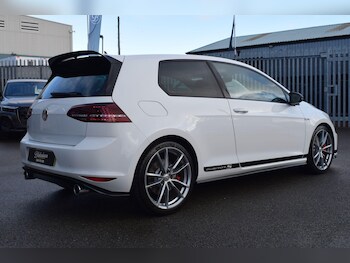 Used Volkswagen Golf 2016 for sale - 77060179: Photo