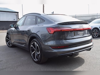 Used Audi e-tron 2023 for sale - 78347431: Photo